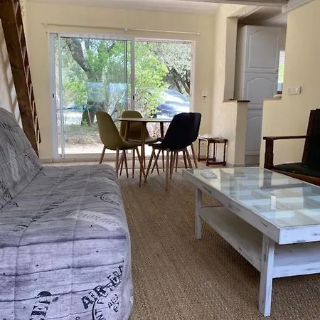 Apartamento Grand Salles-sous-Bois