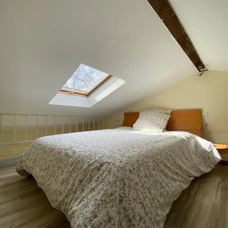 Grand Apartamento Salles-sous-Bois